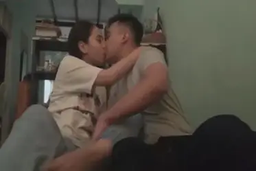 Ngewe Liar Hampir Ketahuan Tetangga Ngintip
